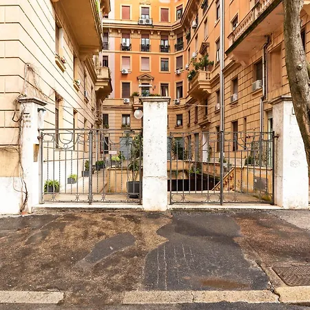 Donatello Boutique * Rome